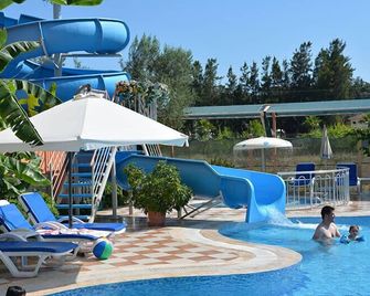 Yavuzhan Hotel - Side - Kolam