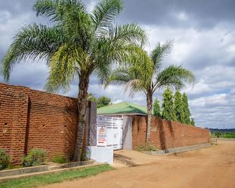 Stadium View Executive Guest House - Lilongwe - Edificio