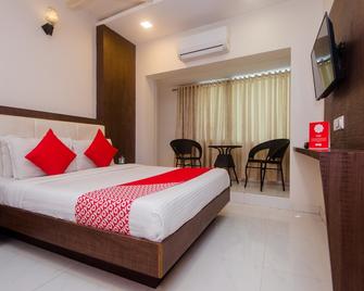 OYO 4083 Hotel Alfa Grand - Bombay - Habitación