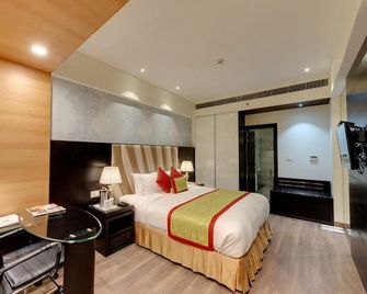Hotel Combermere - Shimla - Bedroom