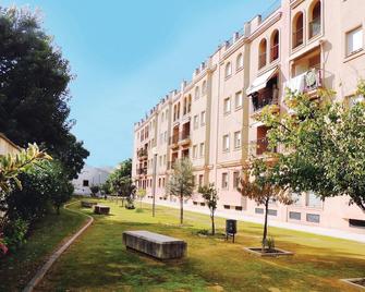Cozy Apartment In Jerez De La Frontera - Jerez de la Frontera - Edificio