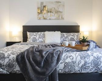 Modern 3-bedroom Guest Suite by Silicon Slopes - Eagle Mountain - Bedroom
