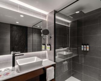 Pullman Kinshasa Grand Hotel - Kinshasa - Slaapkamer
