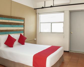 Hotel Allende 104 - 奇瓦瓦