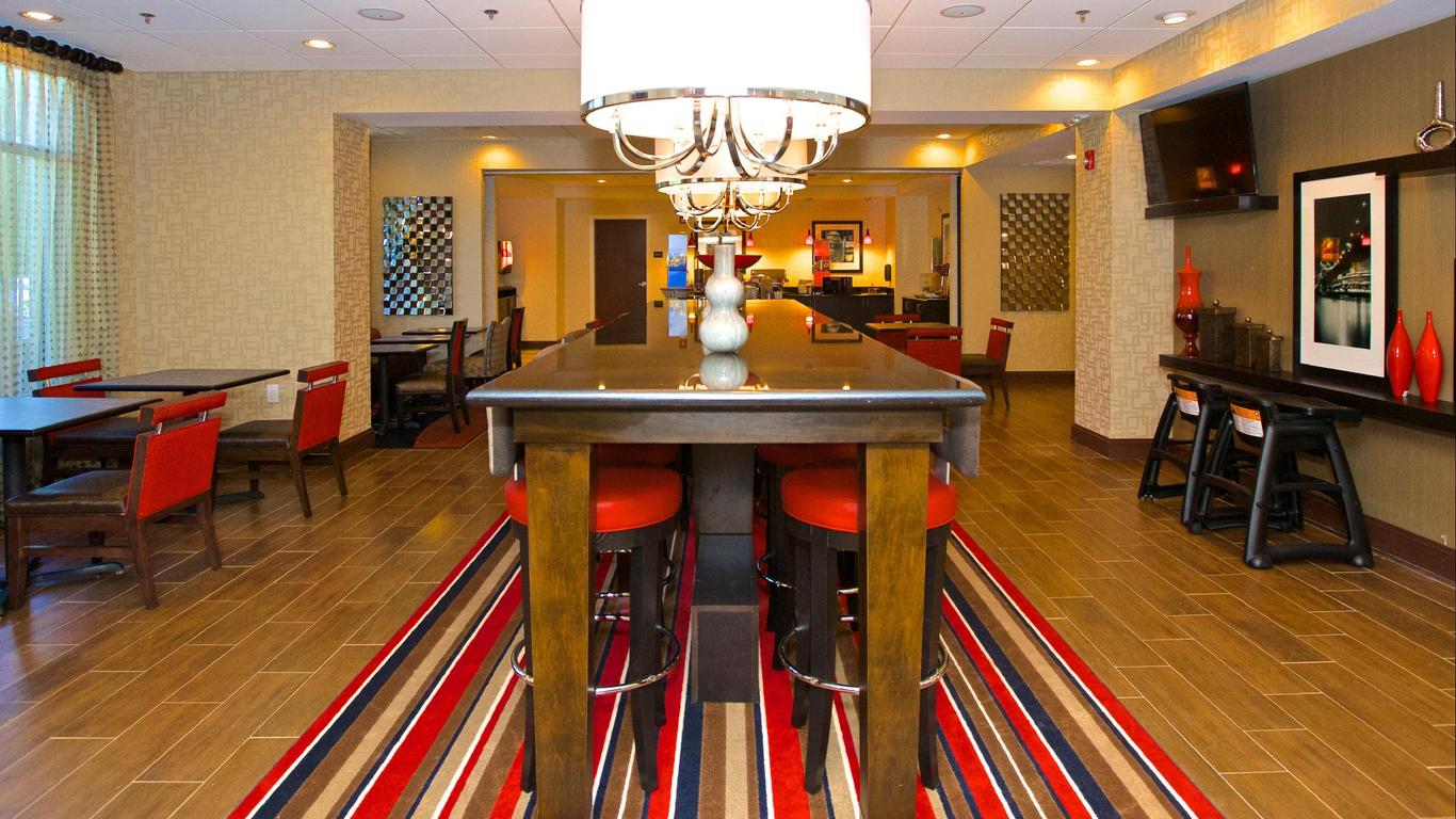 Hampton Inn Atlanta/McDonough