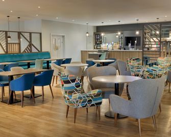 Holiday Inn Mansfield - Alfreton by IHG - Alfreton - Bar