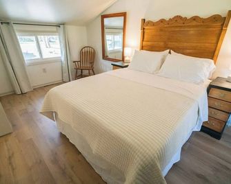 Hadley Hideaway Cottage - Hadley - Schlafzimmer