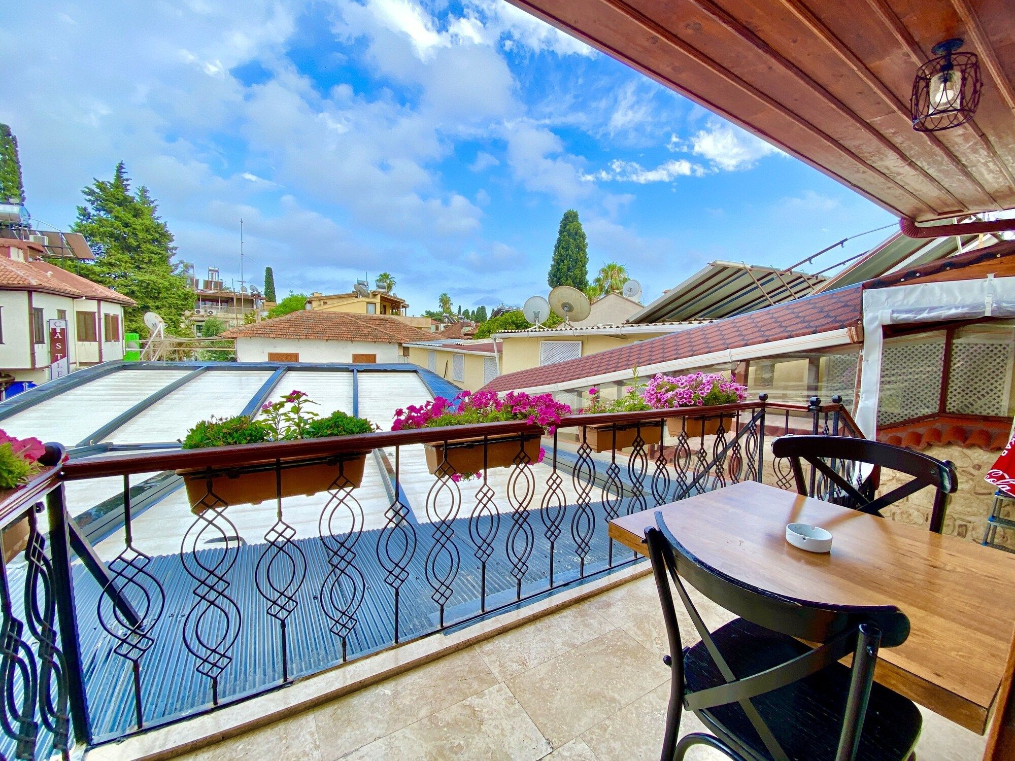 Kervan Hotel thumbnail 3