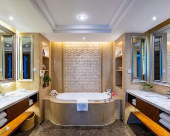 Hailongquan Hotel - Ürümqi - Habitación