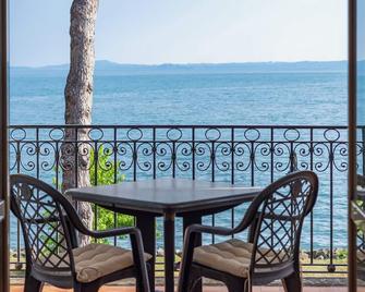 Hotel Holiday Sul Lago - Bolsena - Balkón