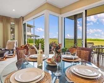 Kapalua Bay Villas 35G2 - Kahana - Dining room