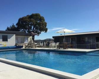 Thornton Lodge Motel - Waipukurau - Piscina