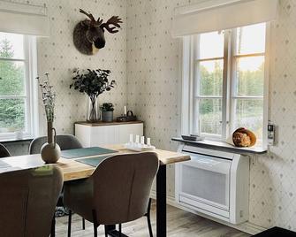 Schwedenhaus in Alleinlage und Seenähe - Emmaboda - Comedor