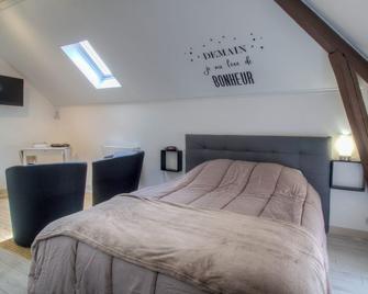 Studio le Zéphyr 2 persons 6kms from the puy du fou park - Mallièvre - Bedroom
