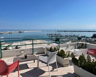 Casa Manfredi B&B - Manfredonia - Балкон