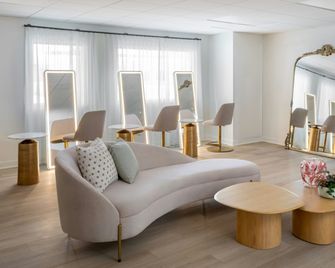The Luce, St. Pete Beach, a Tribute Portfolio Hotel - סנט פיט ביץ' - טרקלין