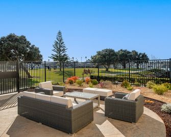 Hampton Inn Channel Islands Harbor - Oxnard - Edificio