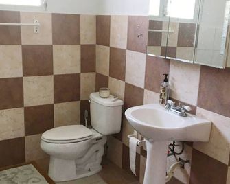 1 Cozy Private Room in San Juan with Garden View - San Juan