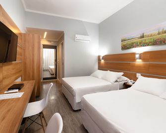 Hotel KK - Itu - Ložnice