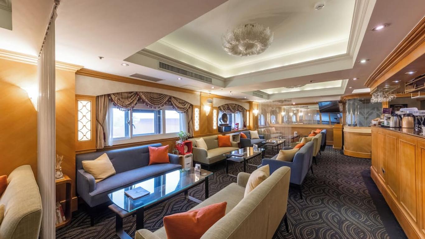 كوزموس هوتل تايبيه