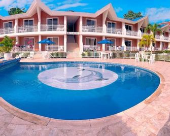 Hotel & Resort Villa del Sol - Tumaco - Pool