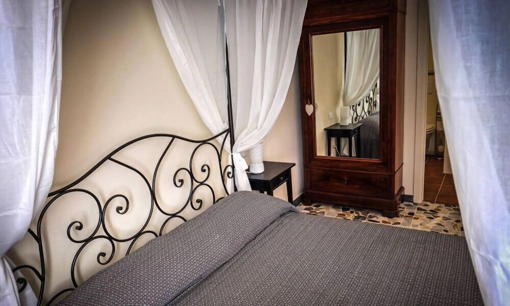 بد آند بريكفاست يو كامبينن