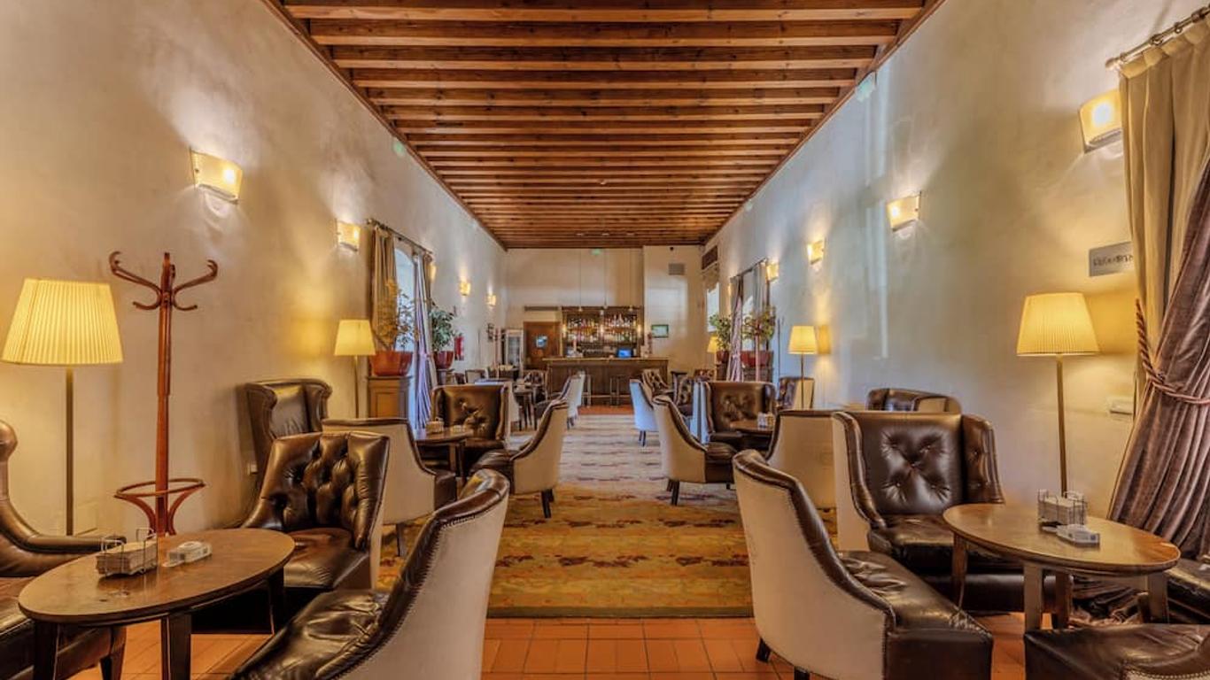Hotel San Antonio El Real