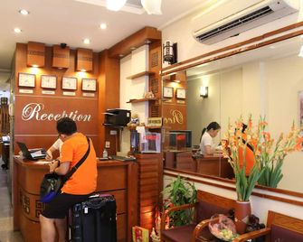 Hanoi Charming House - Hanoi - Front desk