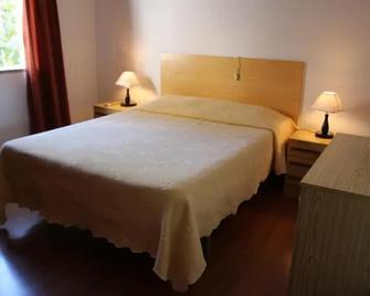 Residencial Martinho - Lousã - Quarto