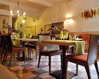 Hotel Restaurant Cortie - Tordères - Restaurace