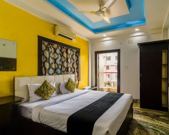 Puja Residency - Kolkata - Bedroom