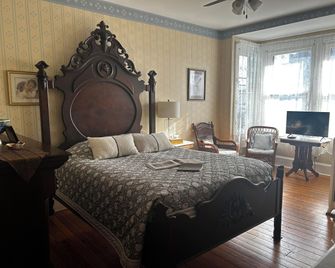 Beauclaires Bed & Breakfast Inn - Cape May