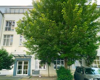 Vienna Residence Frankfurt, Schweizer Platz #6072 - Frankfurt am Main - Building