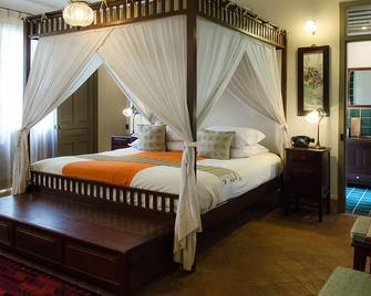 Satri House Hotel - Luang Prabang - Schlafzimmer