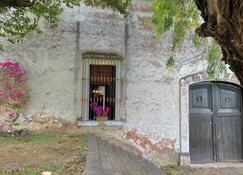 A 400 years old Hacienda located 10km from Downtown Atotonilco, Hidalgo, Mexico - San Nicolas - Byggnad