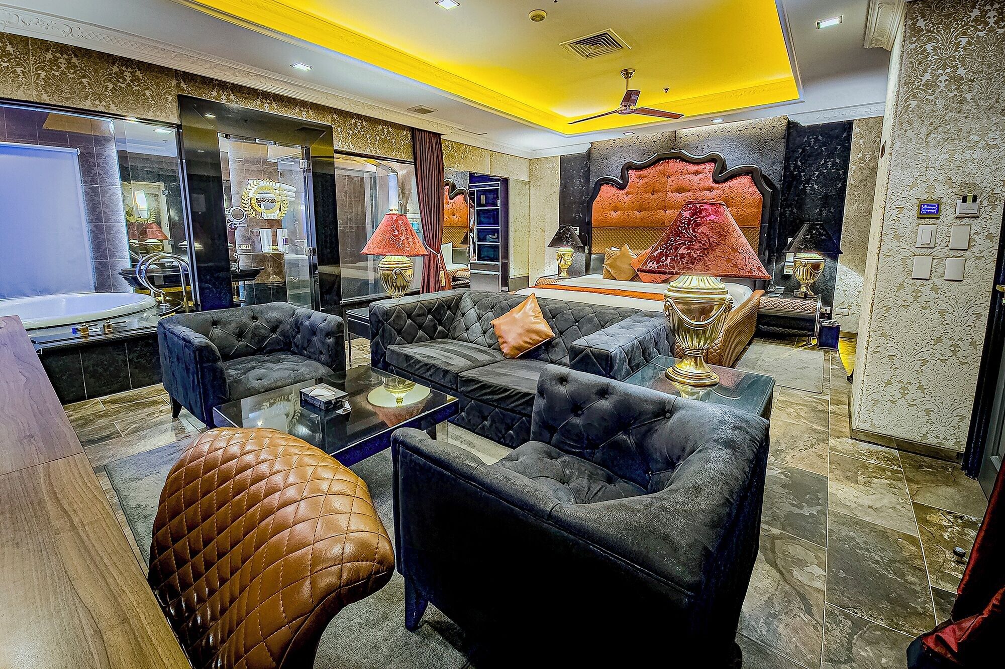 إيه بي سي هوتل