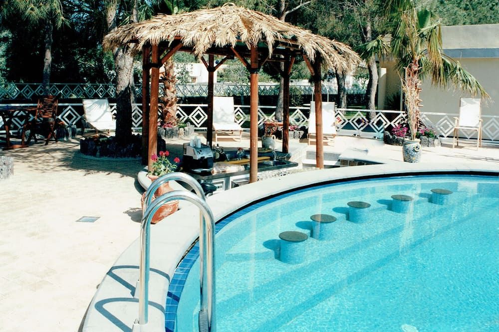 هوتل أل توجو