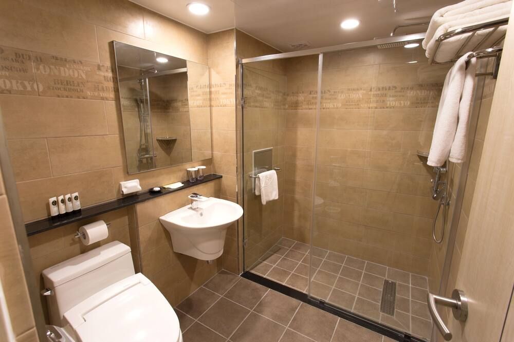 I-Jin Hotel - Jeju - Bad