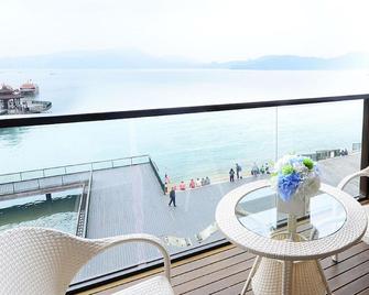 Shang Shan Ting Chao Hotel - Nantou City - Балкон