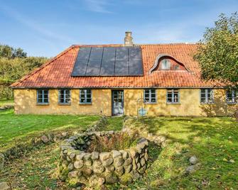 Nice Apartment In Aabenraa With Wifi - Aabenraa - Building