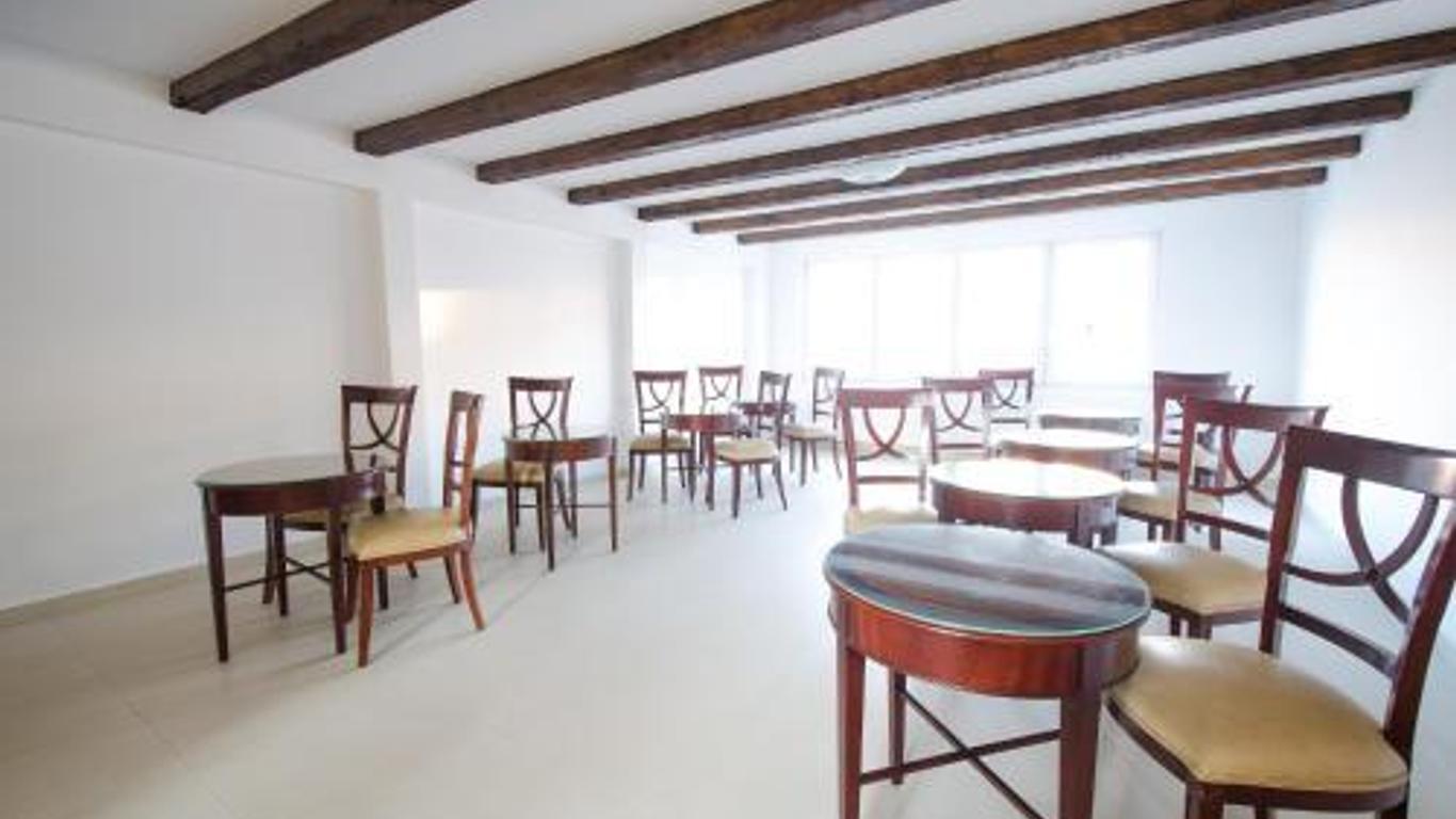 Hotel Eka