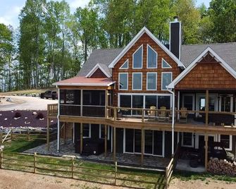 Gorgeous Home 8 Mi From Vmi & W&L, 5 Bedrooms With Views Of House Mountain - Lexington - Building