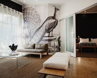 Alpine Attitude Boutique Hotel & Conference Venue - Pretoria - Sala de estar