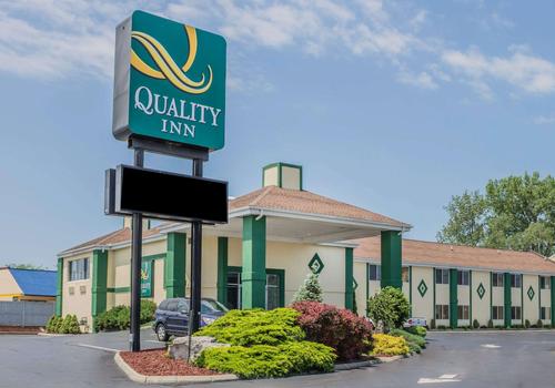 Quality Inn 53 1 2 4 Port Clinton Hotel Deals Reviews Kayak