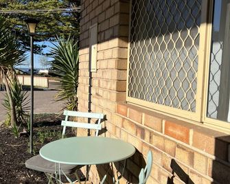 Cosy Bayside Studio - Esperance - Patio