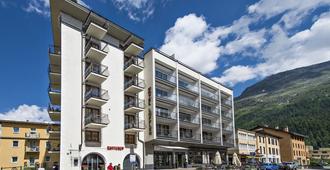 Hotel Piz St. Moritz - סט. מוריץ - בניין