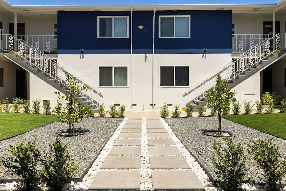 Elegant 1BR/1BA in Westwood with W/D in Bldg - לוס אנג'לס - בניין