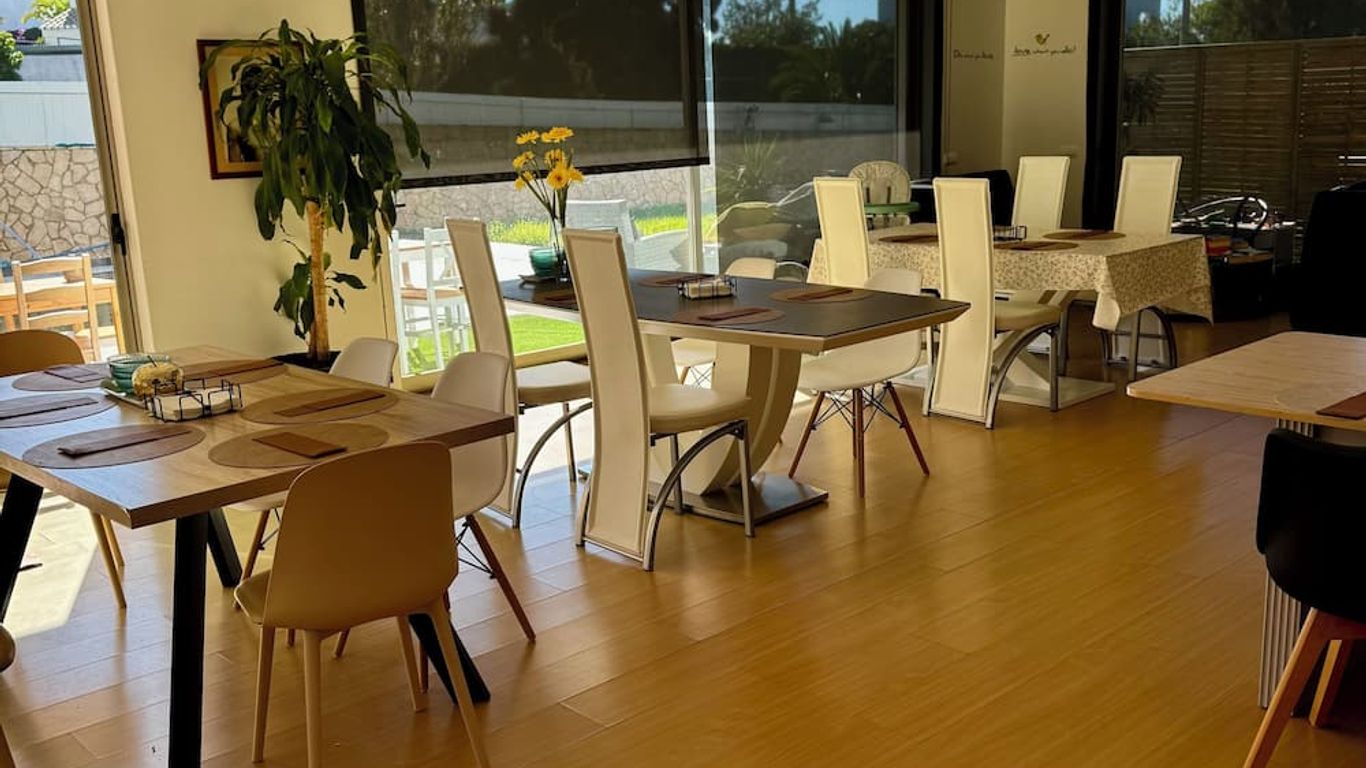 Aparts & Suites summer cascade Alvor