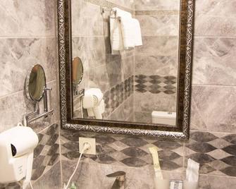 De'Mar Hotel - Bishkek