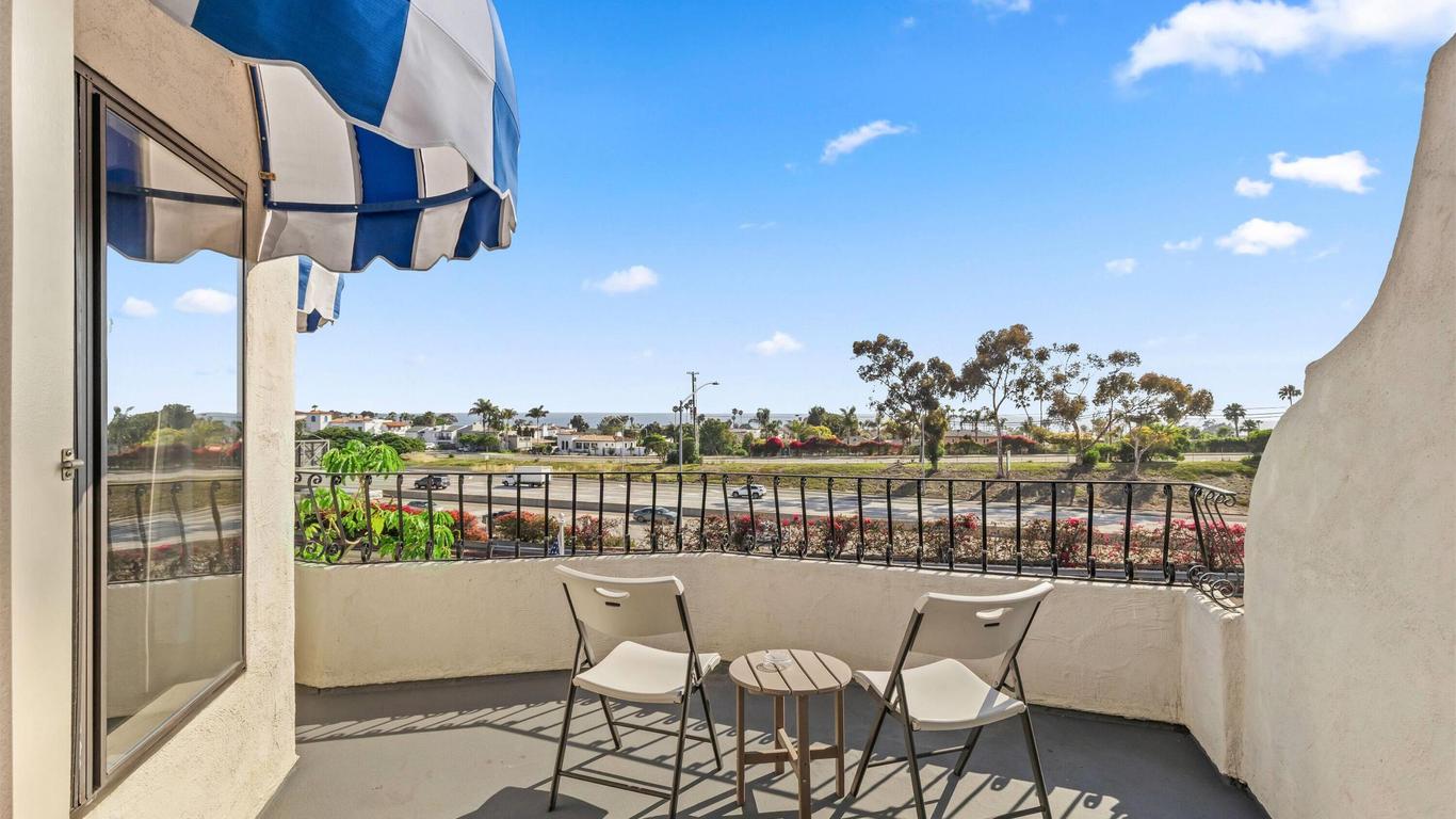 Travelodge by Wyndham San Clemente Beach